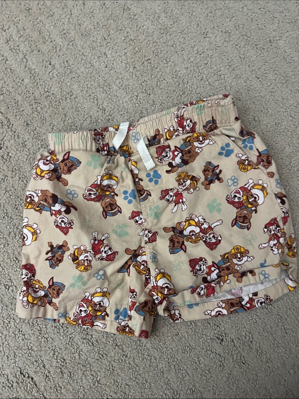 Nickelodeon Kids Beige Paw Patrol Print Shorts size 2T